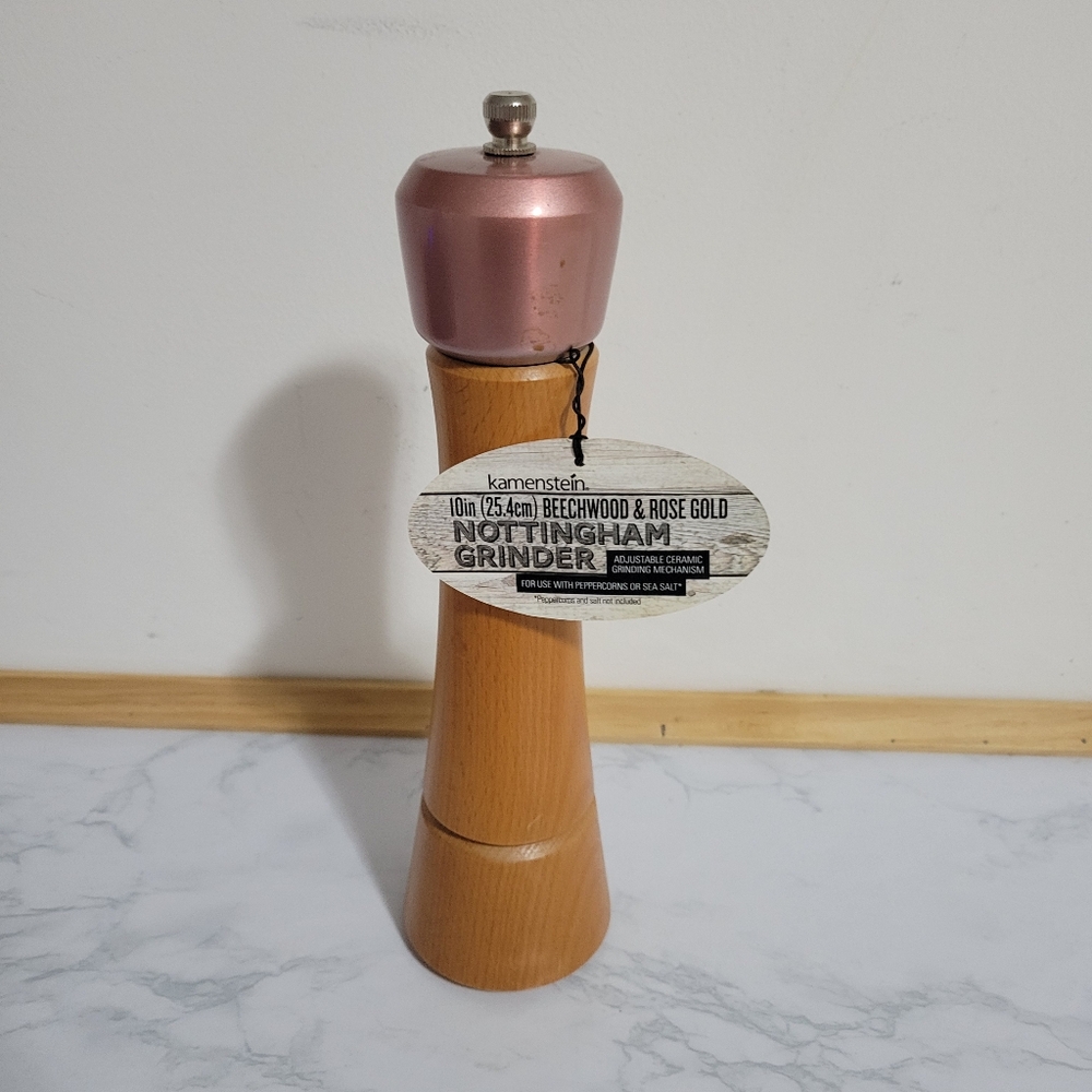Kamenstein Nottingham Pepper Grinder, New